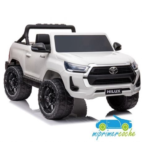 Todoterreno Eléctrico para niños TOYOTA HILUX 4X4 12V 2 plazas mando 2.4G