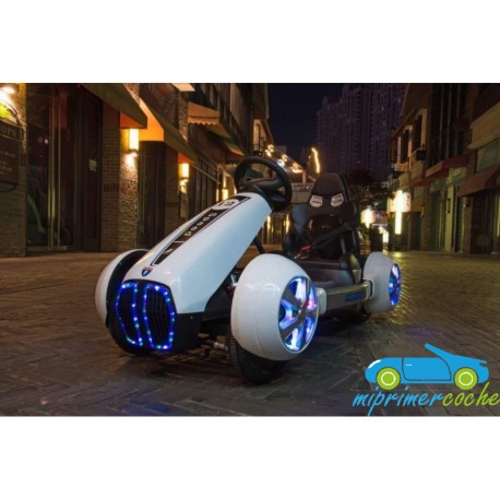 Kart Eléctrico Infantil GO CART FC-8818 12V blanco con mando 2.4G